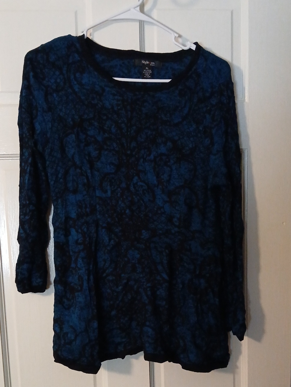 Style & Co. Black and Blue Abstract Long Sleeve Top